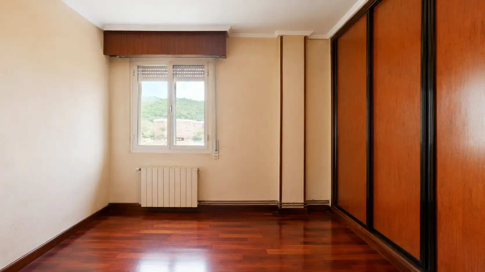 Bedroom of Flat for sale in Bilbao   with Heating