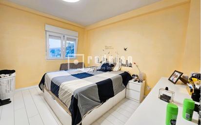 Bedroom of Flat for sale in Parla  with Air Conditioner, Terrace and Swimming Pool