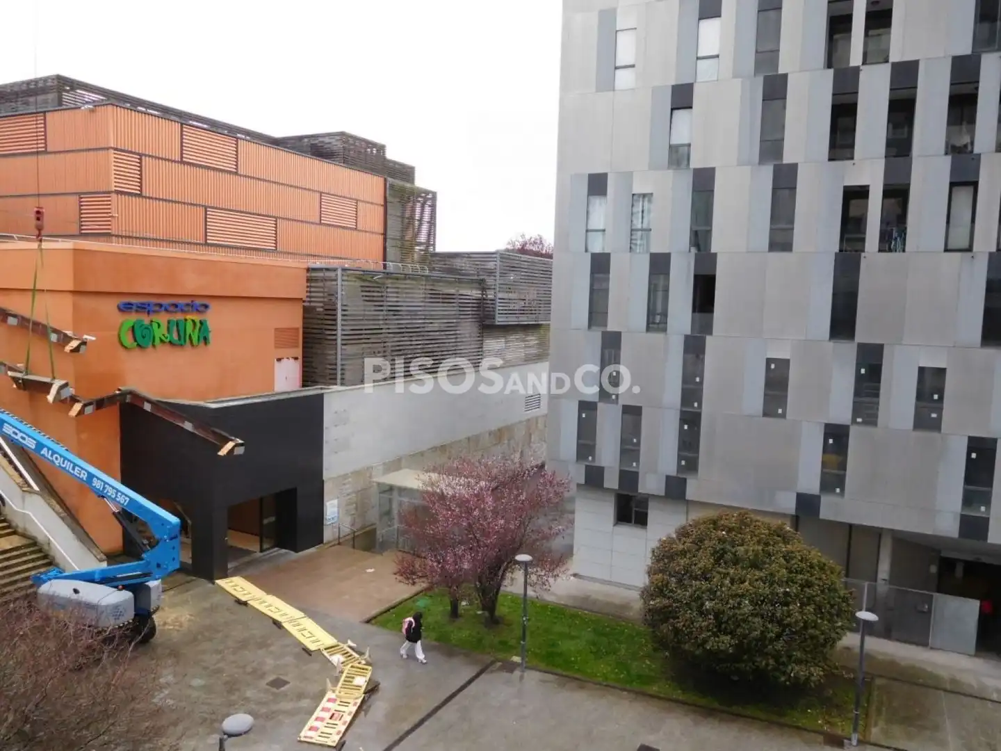 Vista exterior de Piso en venta en A Coruña Capital  con Calefacción, Trastero y Amueblado