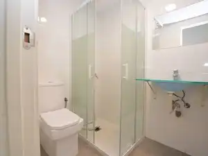 Bathroom of Buildings for sale in Sevilla