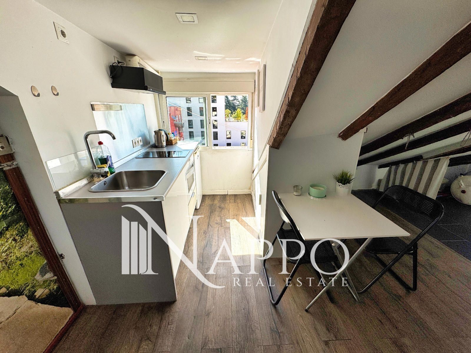 Balcony of Attic for sale in  Madrid Capital  with Air Conditioner, Heating and Furnished