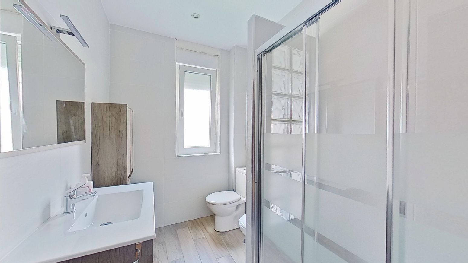 Flat for sale in Barreda - CN LA PALMERA, 4
