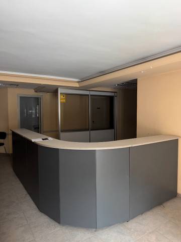 Local comercial en Alquiler en Carrer l'Encarnació, 26 en Camino de Onda - Salesianos