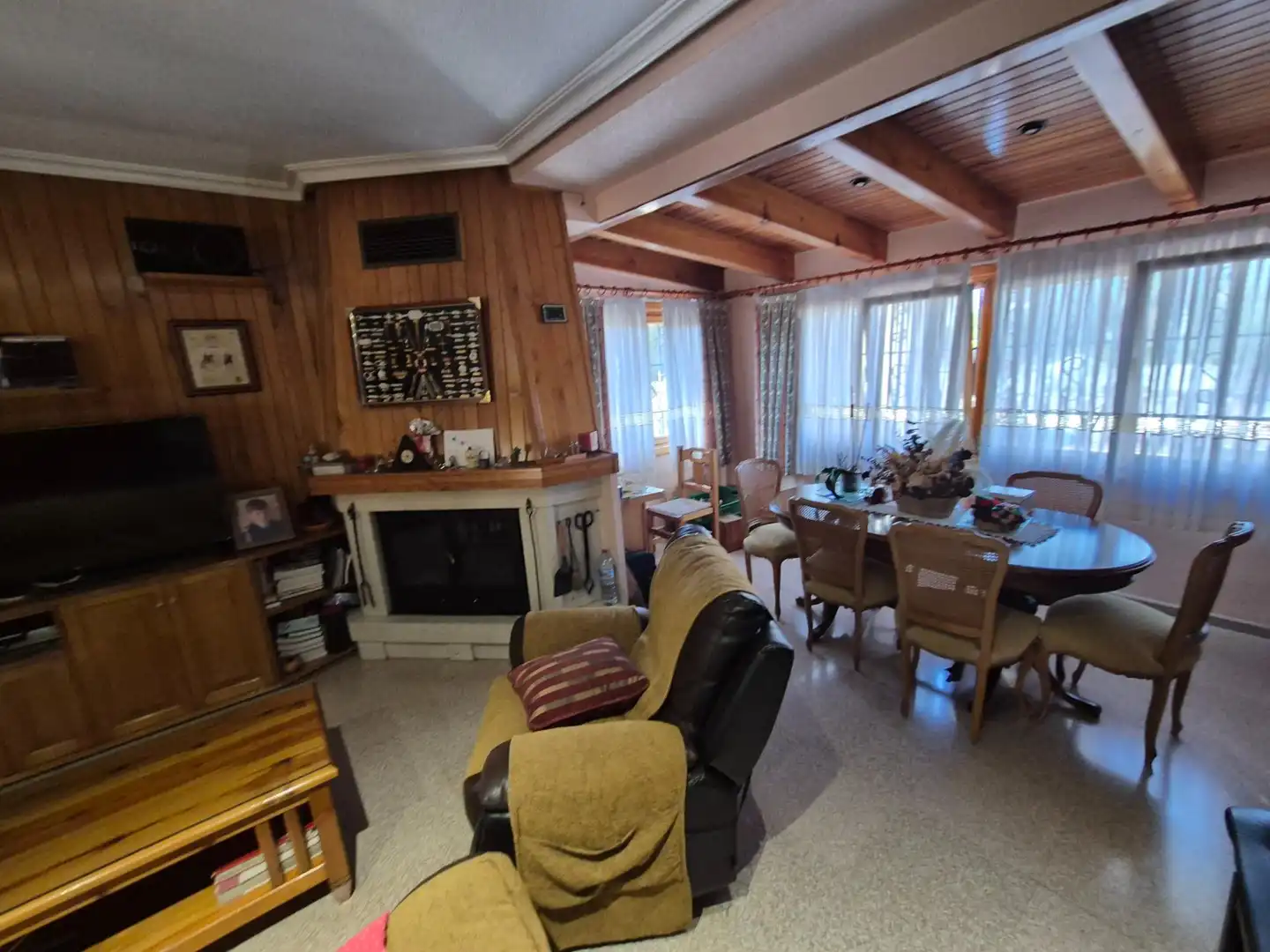 Sala d'estar de Casa o xalet en venda en Petrer amb Calefacció, Jardí privat i Terrassa