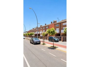 Maison mitoyenne avec jardin à vendre à Calle San Jaime