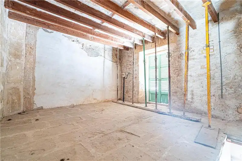 Haus oder Chalet zum Verkauf in Llucmajor mit Privatgarten, Terrasse und Möbliert