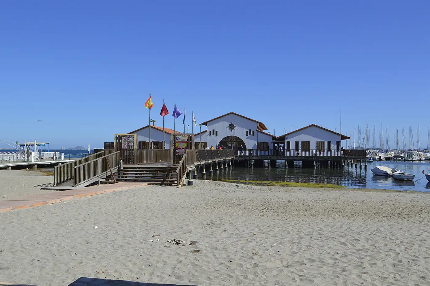 Casa o chalet en venta en San Pedro del Pinatar con Terraza y Piscina comunitaria