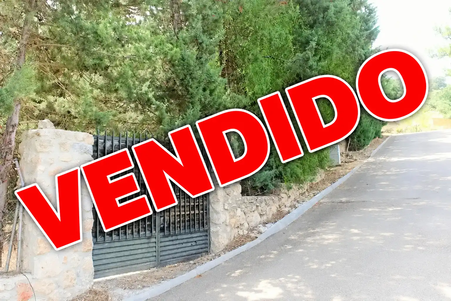 Xalet amb piscina en venda a Hontoba