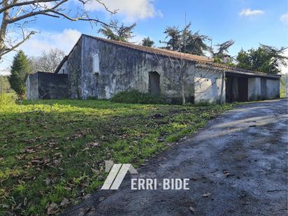 Vista exterior de Finca rústica en venda en Fruiz amb Jardí privat i Traster