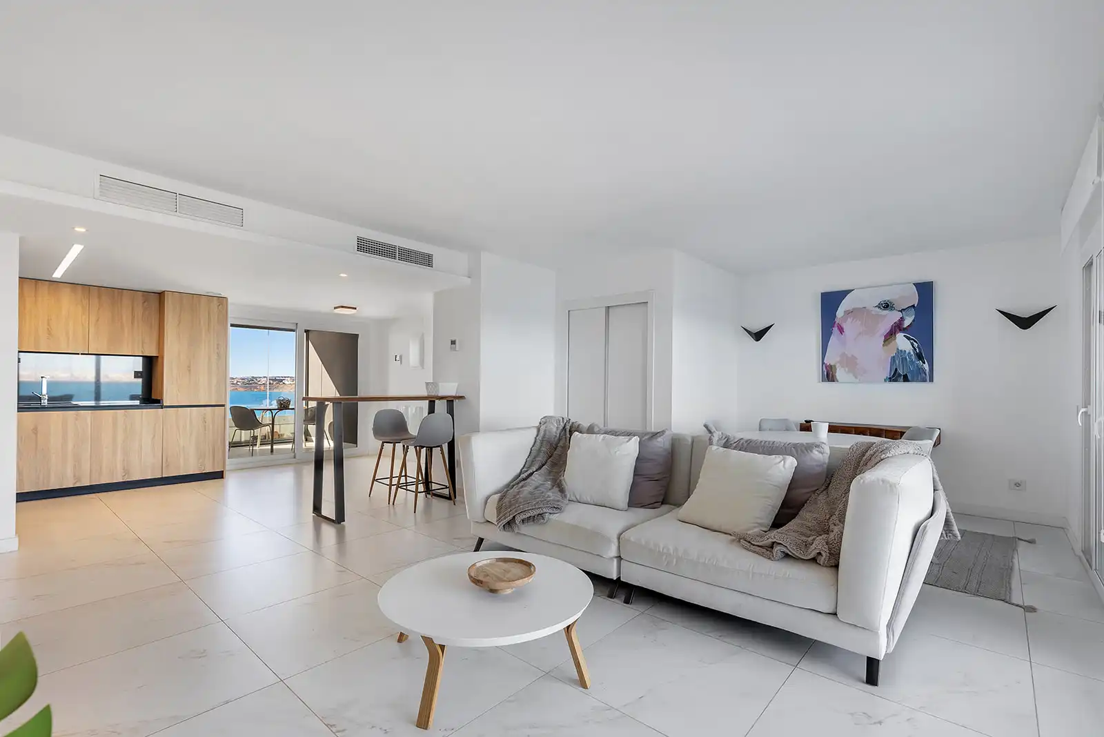 Sala d'estar de Apartament en venda en Torrevieja amb Terrassa, Traster i Moblat