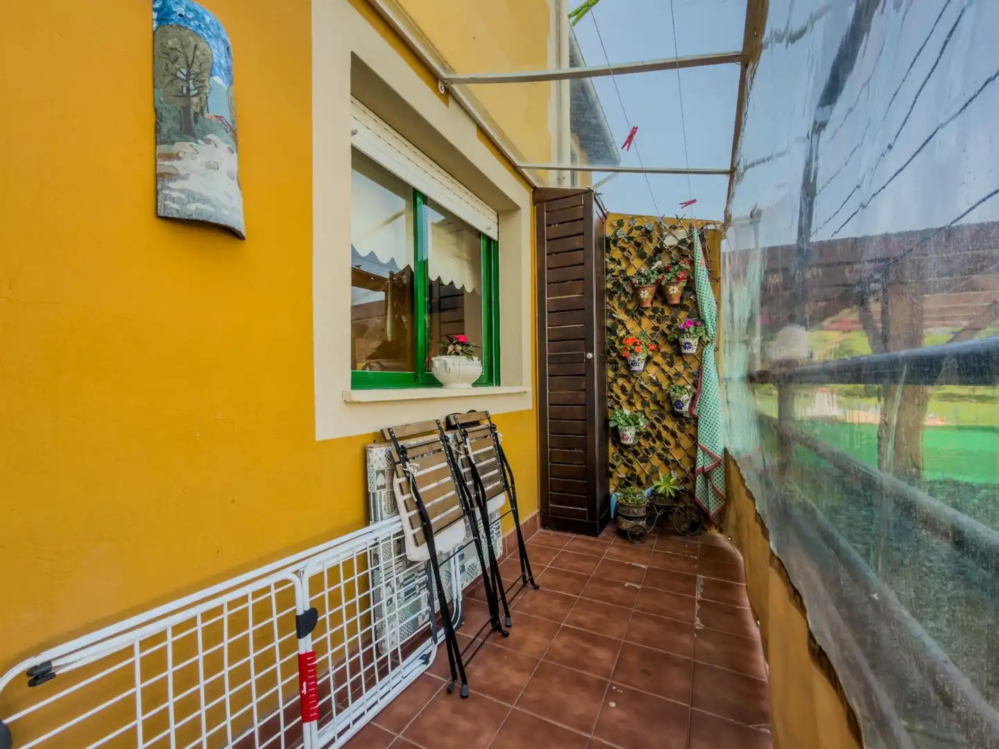Terrassa de Casa adosada en venda en Villafufre amb Calefacció i Jardí privat