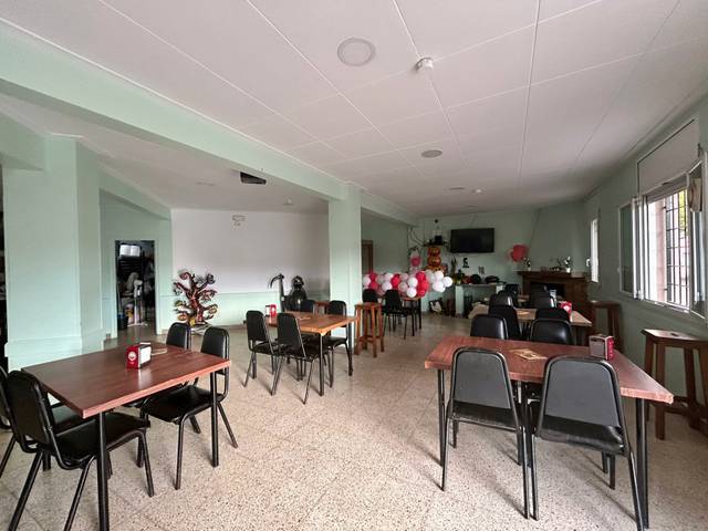 Local comercial en Venta en Mercat - Mas Moixa