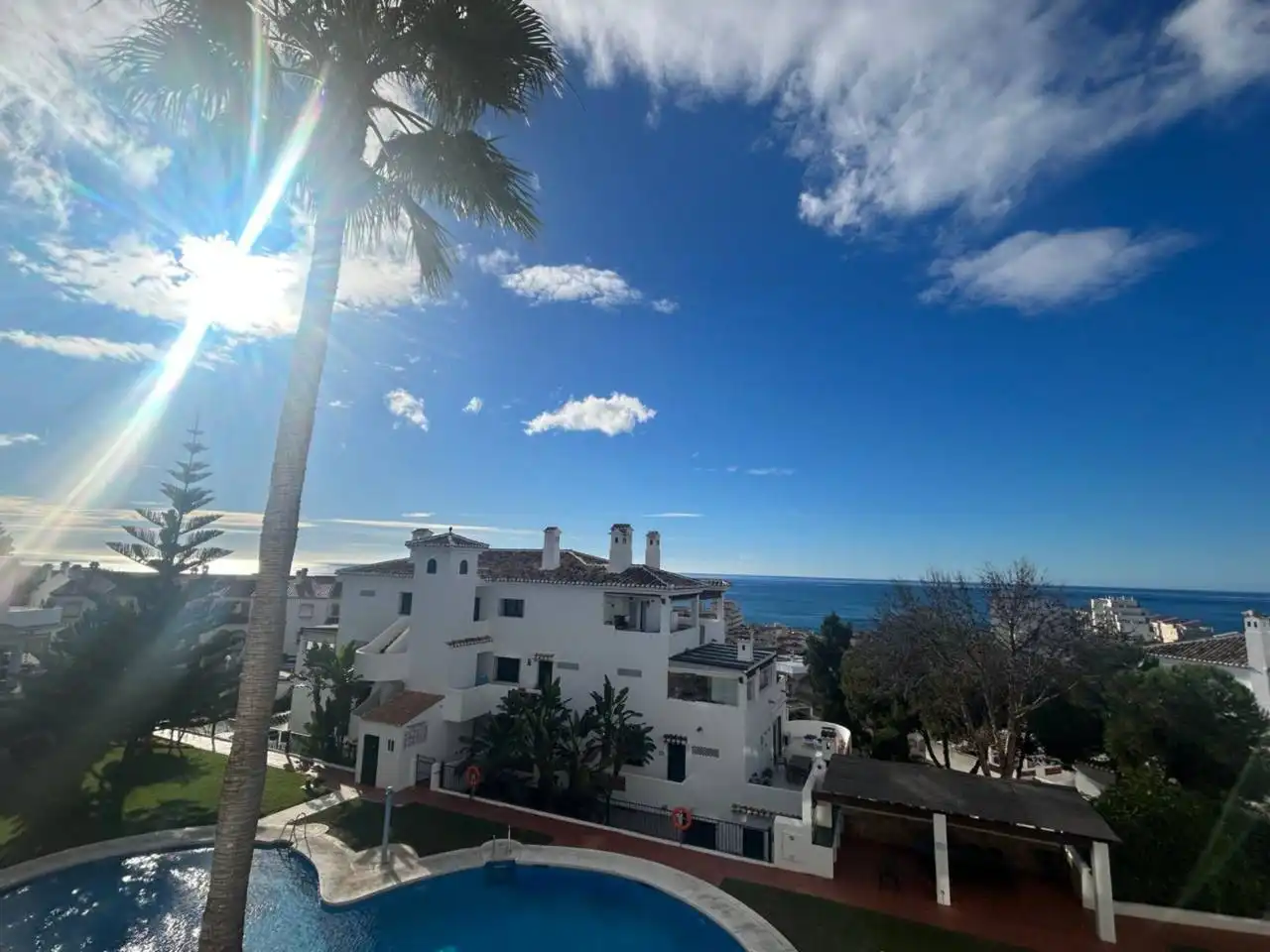 Vista exterior de Apartamento de alquiler en Benalmádena con Aire acondicionado, Calefacción y Terraza