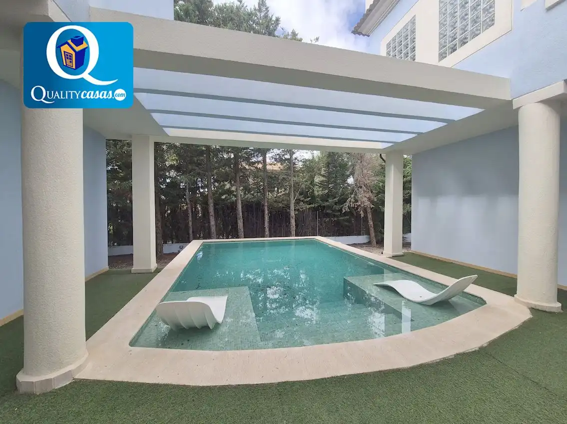 Piscina de Casa o chalet de alquiler en La Foia - Daimés - Asprella