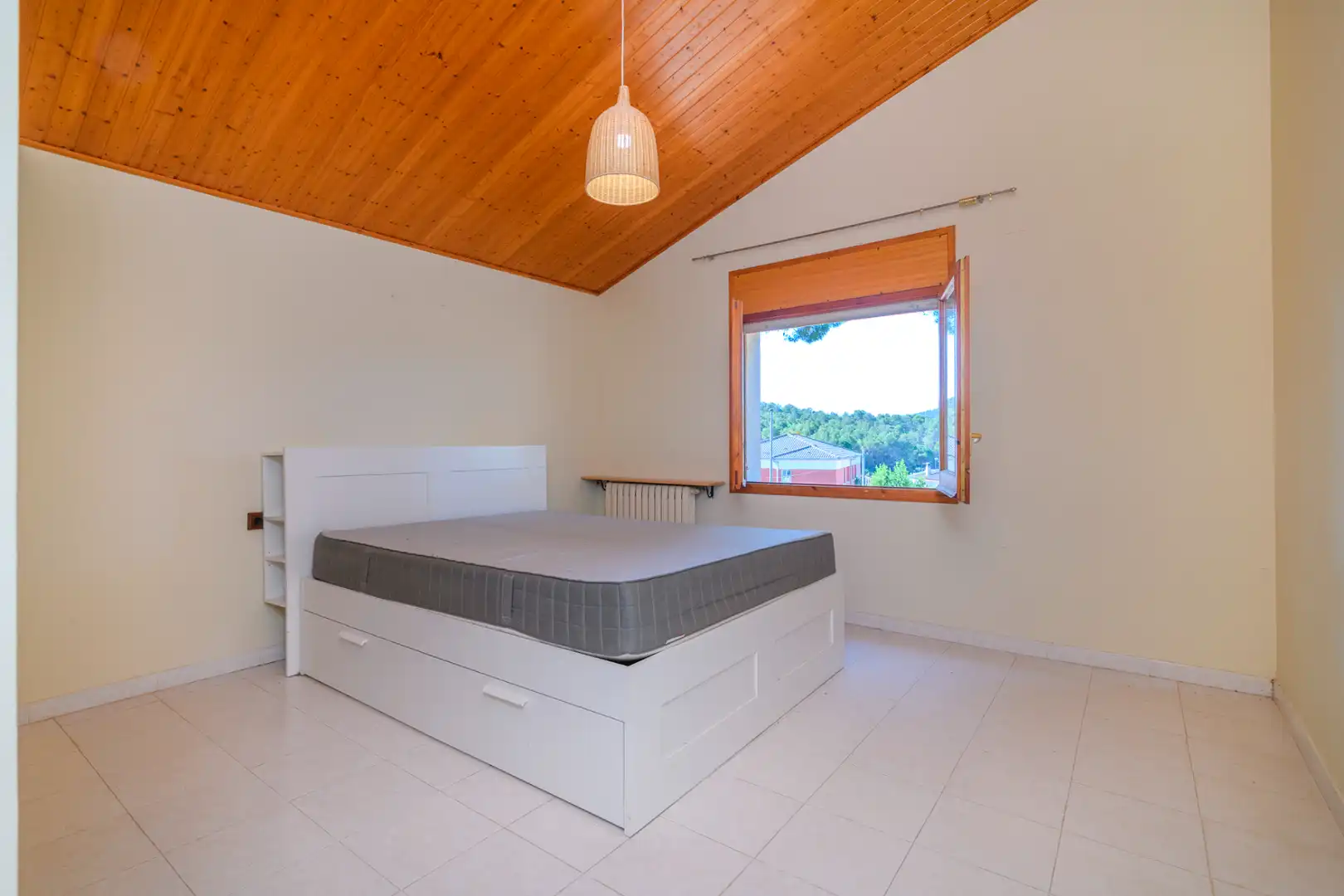 Habitación de Casa o chalet de alquiler en Begues con Calefacción, Jardín privado y Terraza