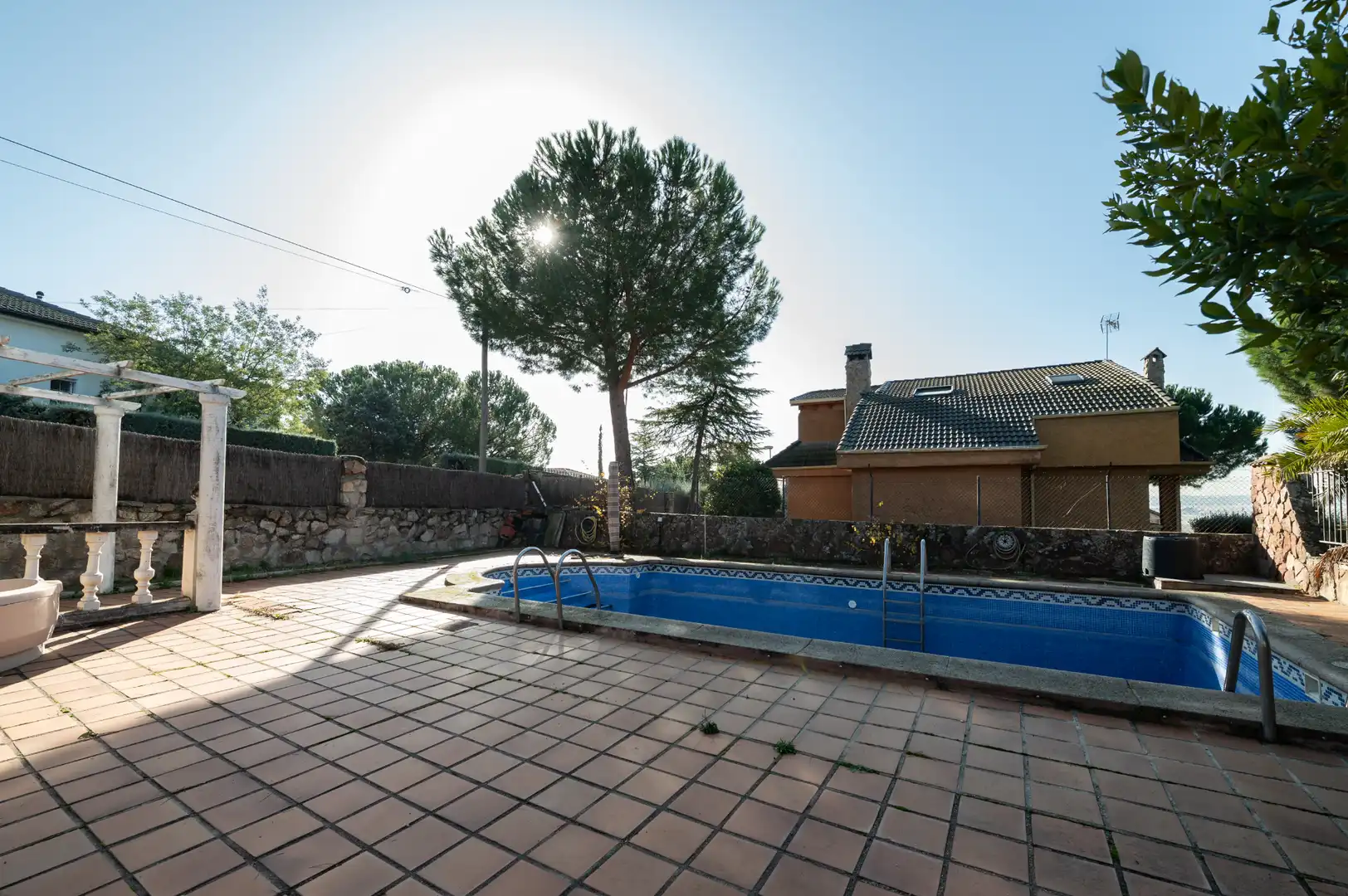 Swimming pool of Houses for sale in Paracuellos de Jarama  with Heating, Private garden and Terrace