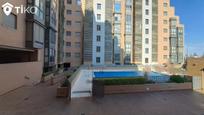 Swimming pool of Flat for sale in  Madrid Capital  with Air Conditioner, Terrace and Swimming Pool