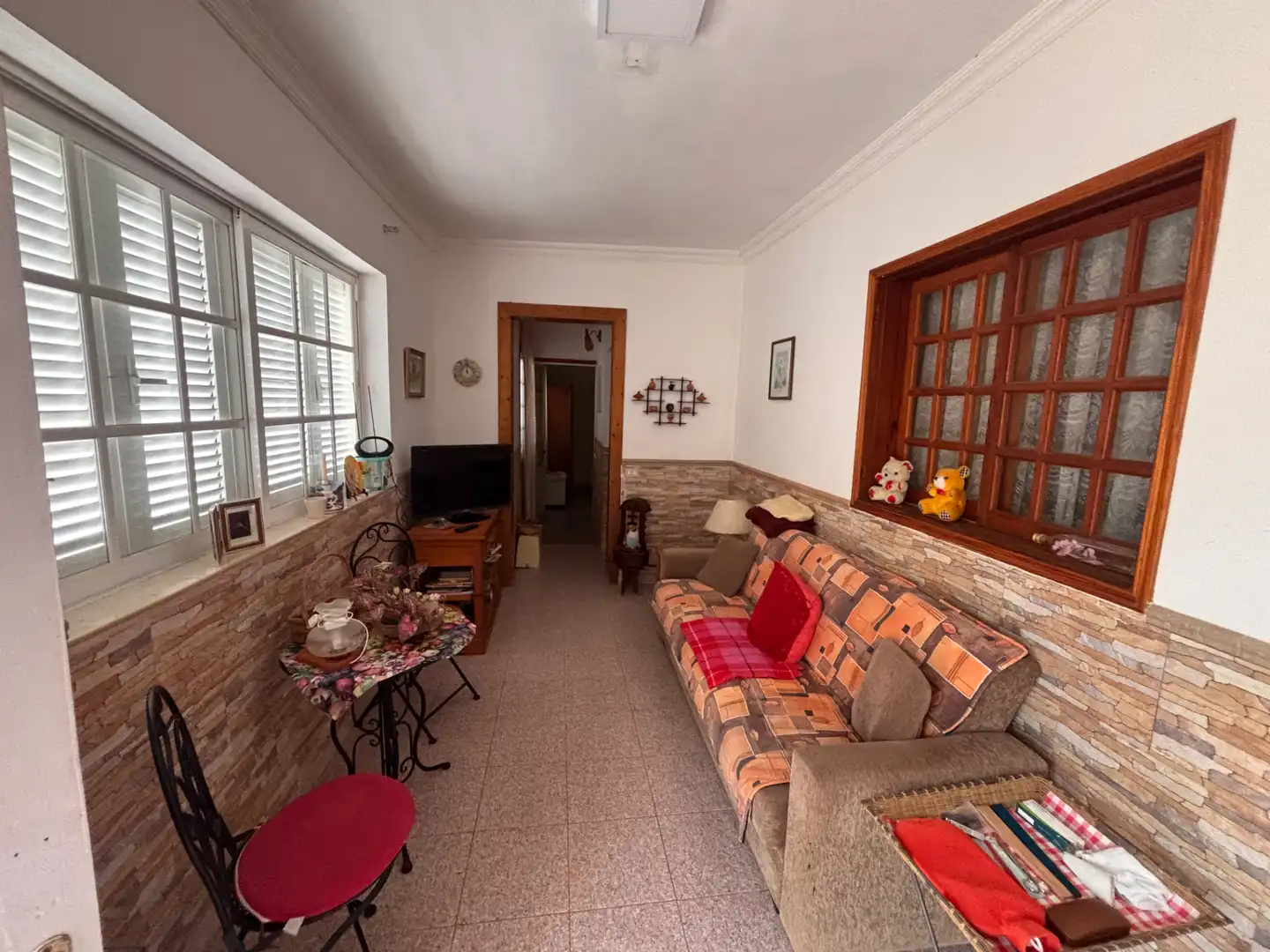 Sala d'estar de Casa o xalet en venda en Icod de los Vinos amb Jardí privat, Terrassa i Traster