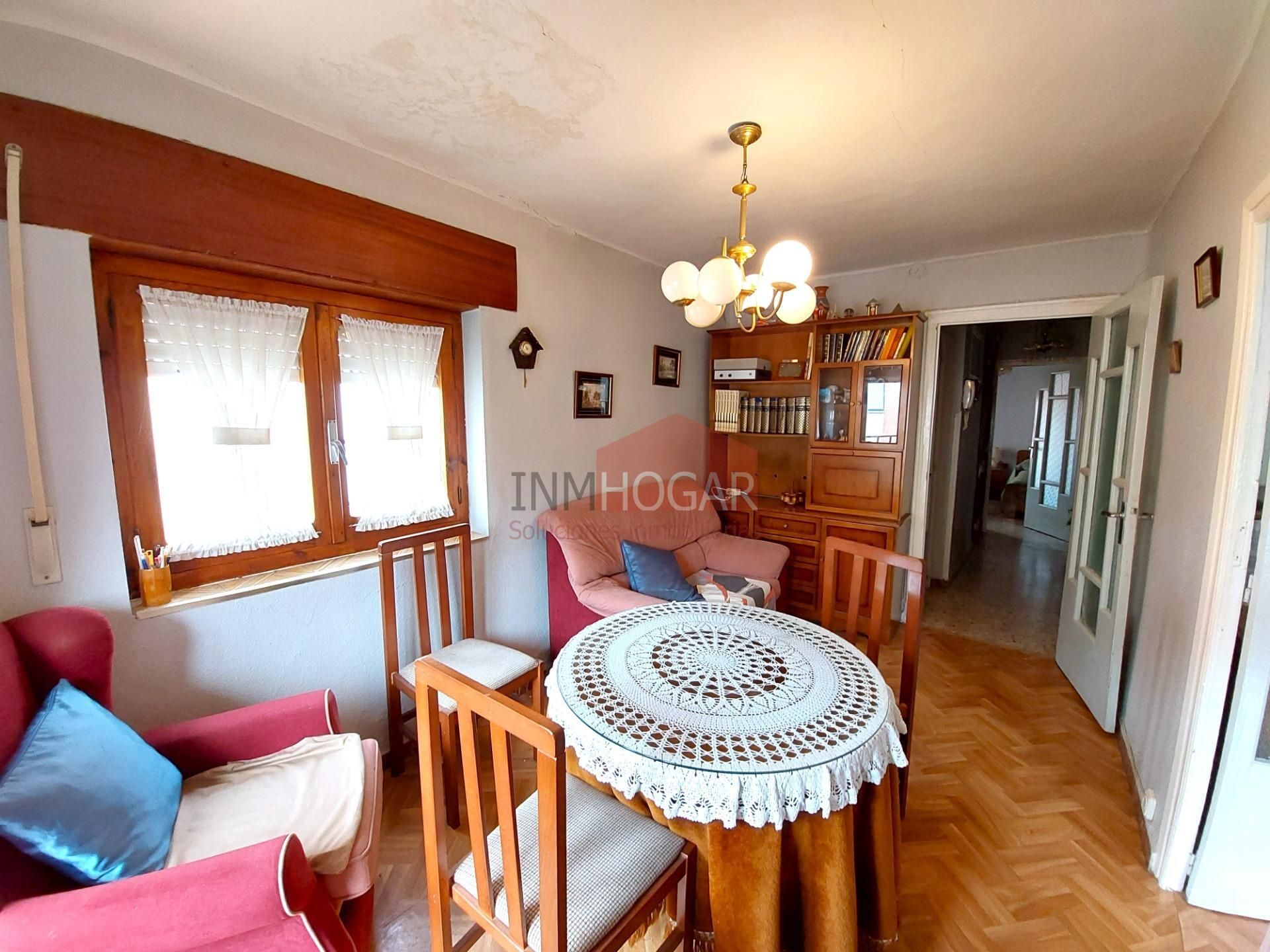Living room of Flat for sale in Arévalo  with Heating, Terrace and Storage room