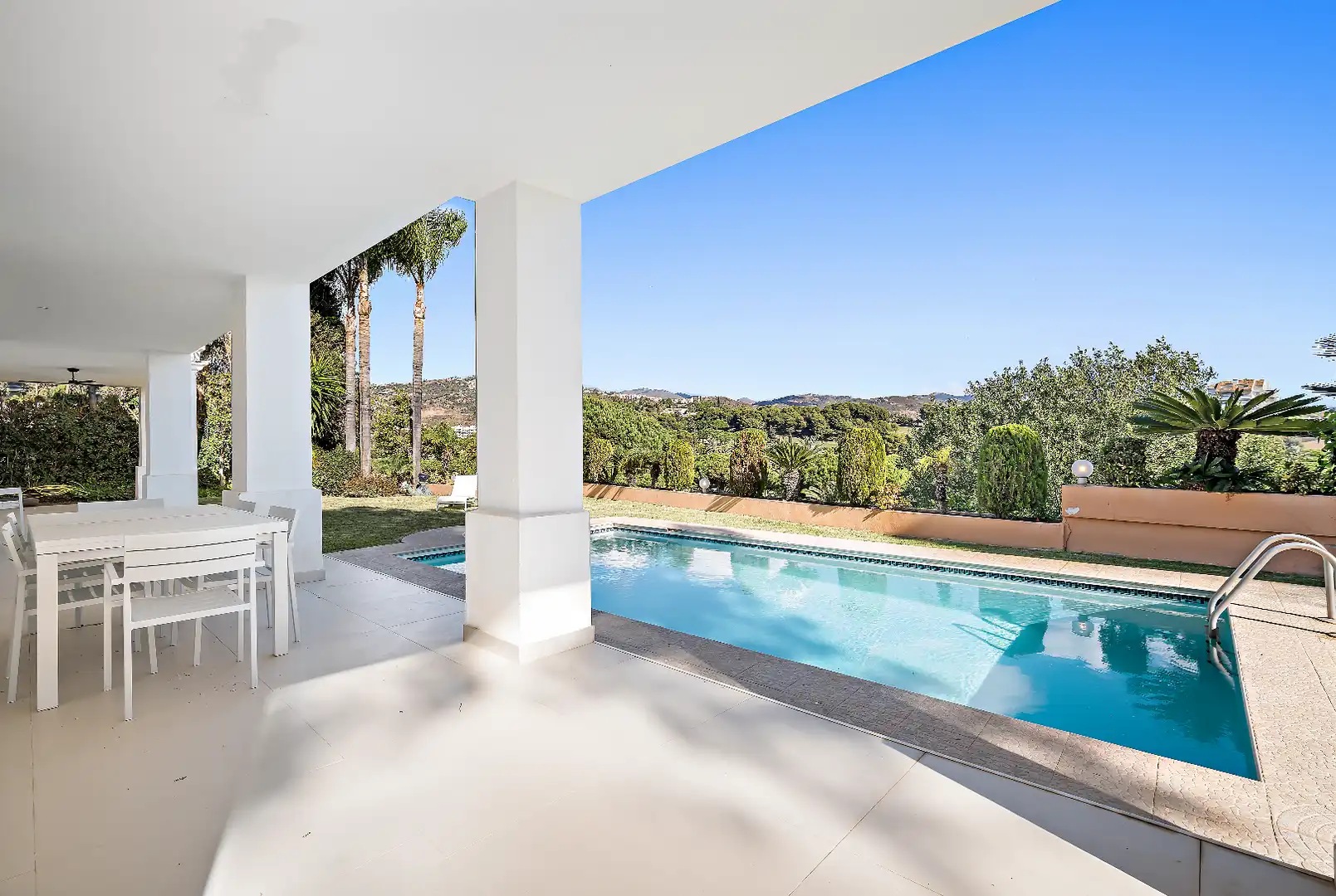 Casa con piscina en venta en Río Real - Los Monteros, imagen 16