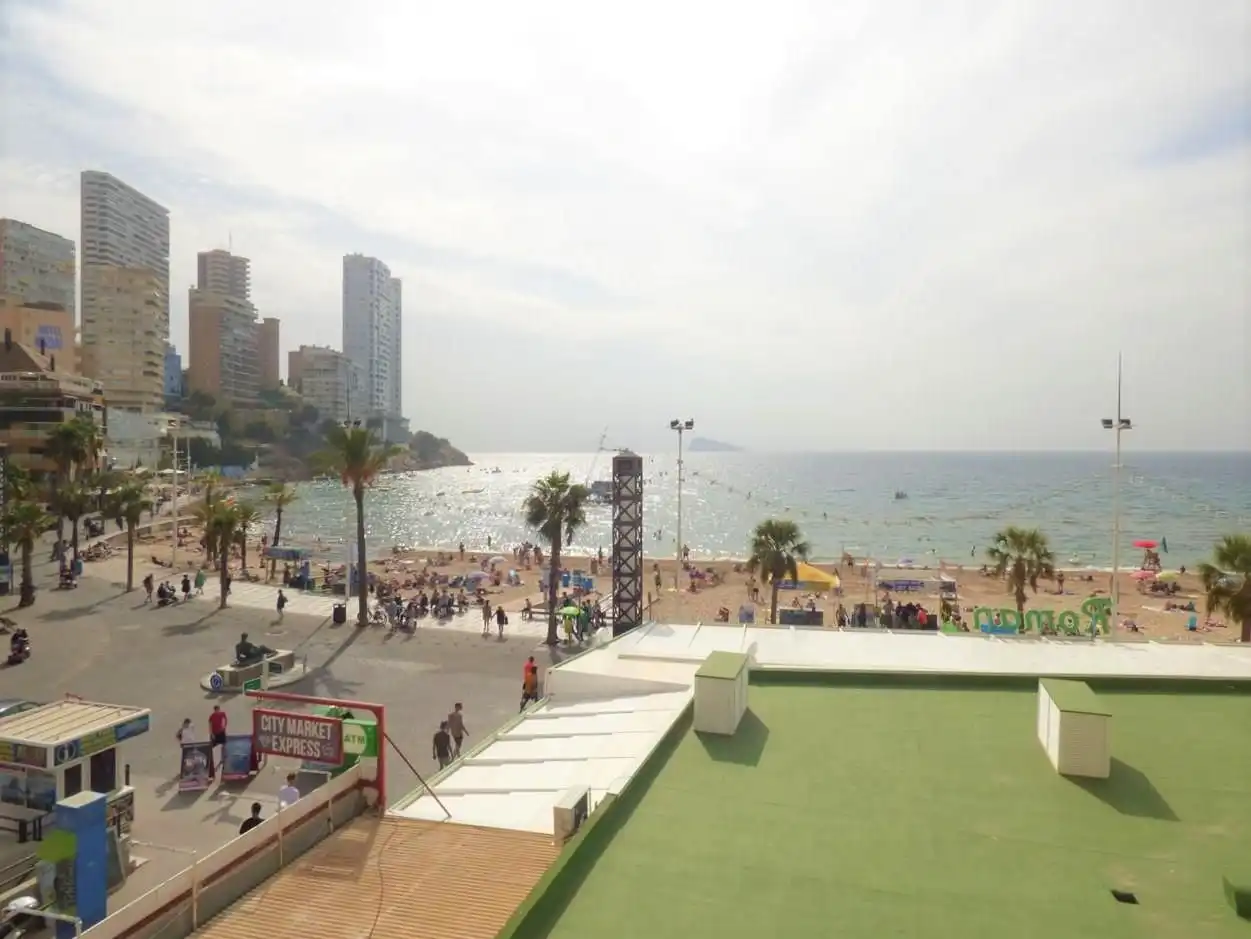 Appartamento con piscina in vendita a Playa de Levante, imagen 2