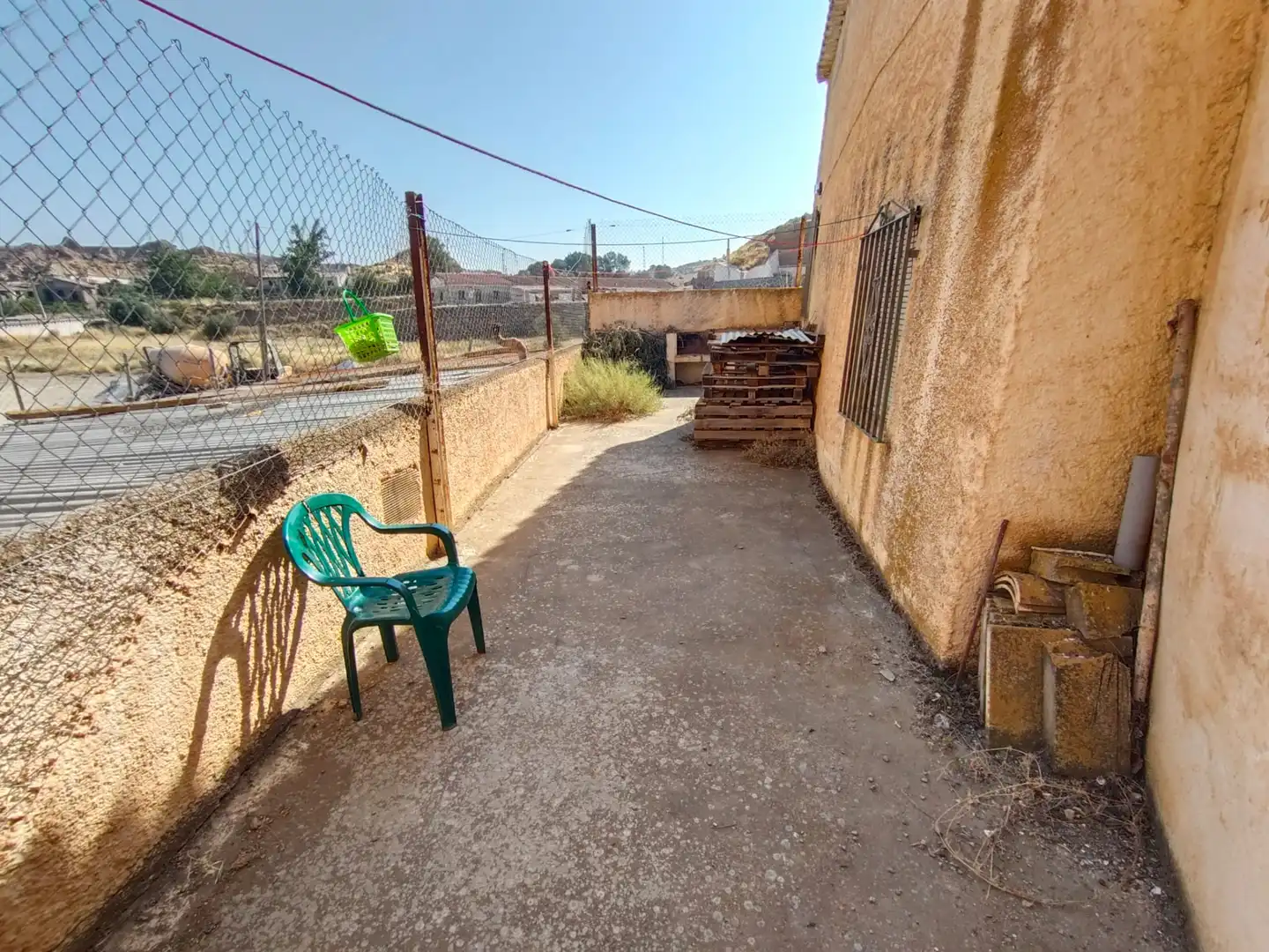 Vista exterior de Casa o chalet en venta en Guadix con Terraza, Amueblado y Horno
