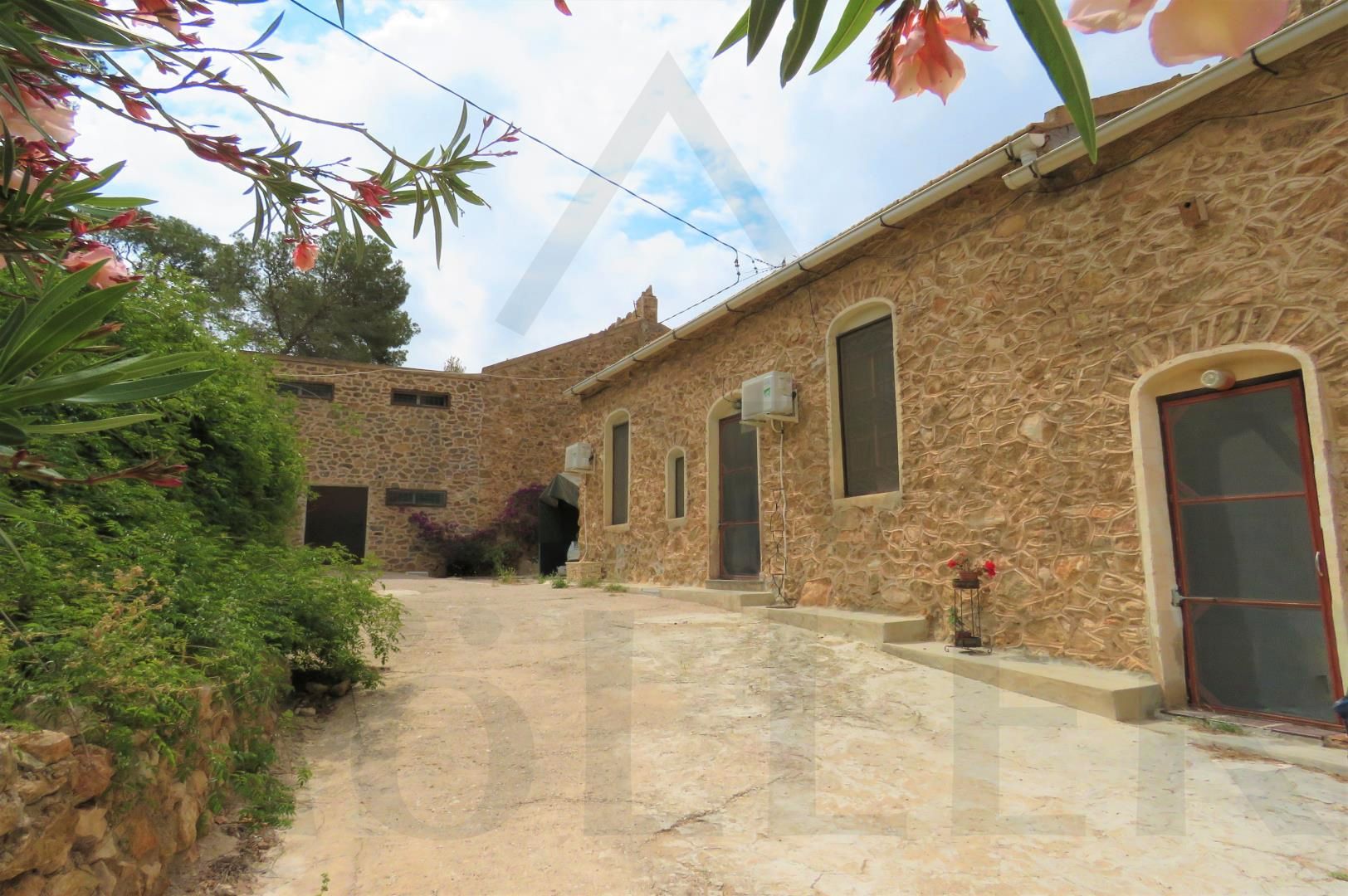 Vista exterior de Finca rústica en venda en Cartagena amb Aire condicionat, Jardí privat i Terrassa