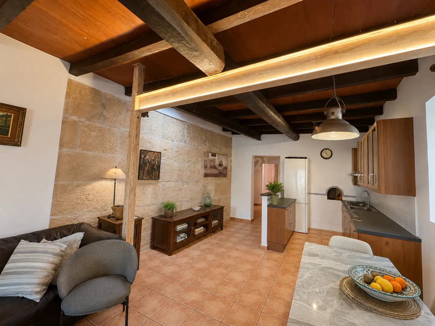 Sala d'estar de Casa adosada en venda en Eivissa amb Jardí privat, Traster i Piscina