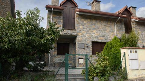 Foto 2 de Casa o xalet en venda a Calle Valle de Hecho, 2, Perpetuo Socorro, Huesca