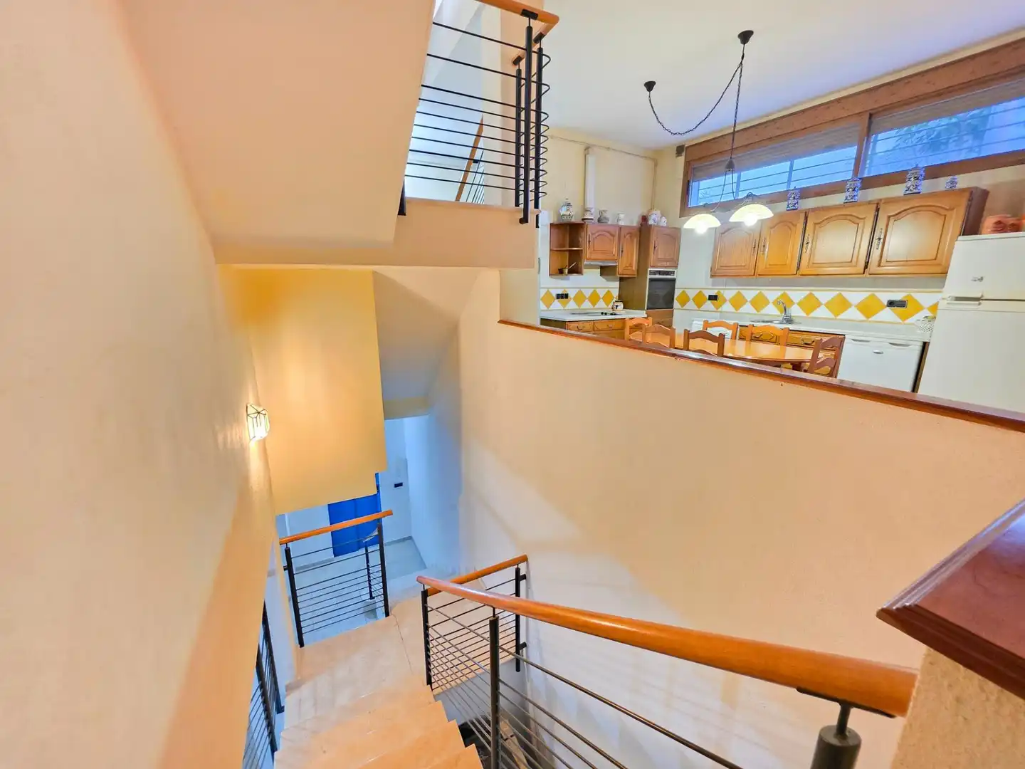 Casa adosada en venta en Jaén con Aire acondicionado, Calefacción y Jardín privado