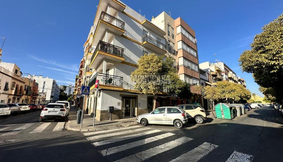 Photo 1 of Flat for sale in Cruz Roja, Sevilla