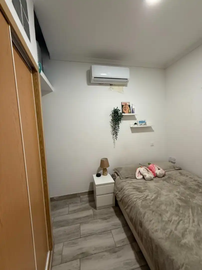 Habitación de Planta baja en venta en Madrid con Aire acondicionado, Calefacción y Amueblado