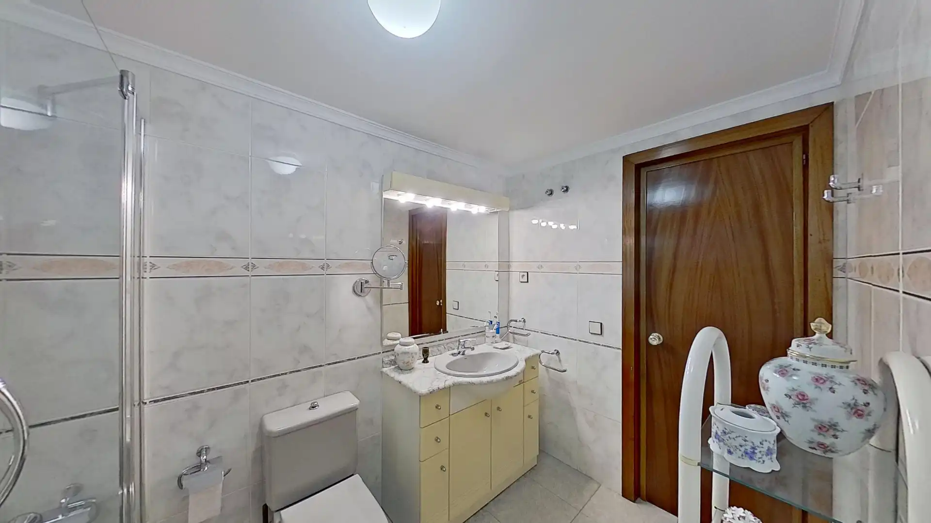 Baño de Piso en venta en Málaga con Aire acondicionado, Trastero y Amueblado