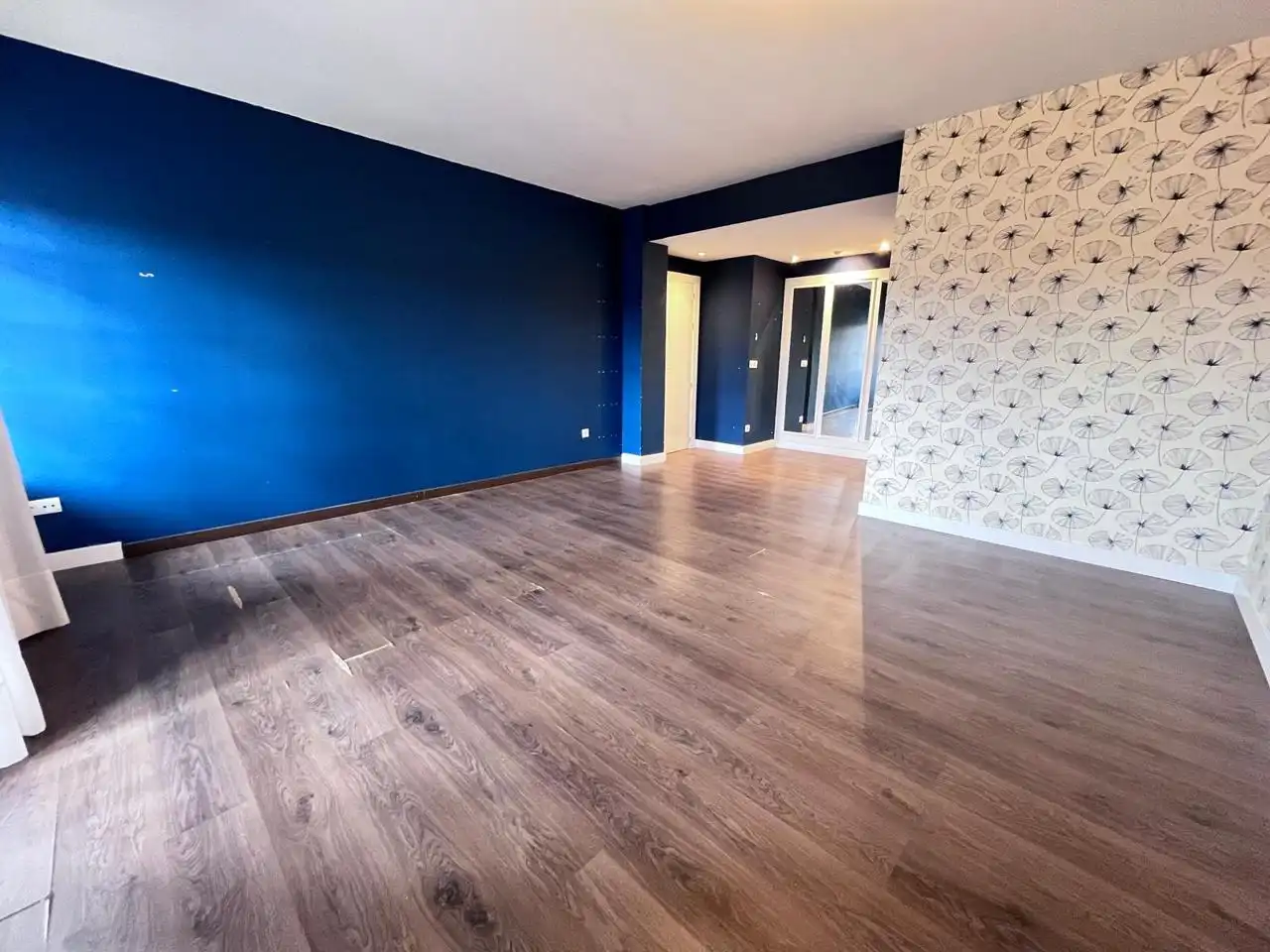 Living room of Flat for sale in Vitoria - Gasteiz  with Heating, Parquet flooring and Terrace
