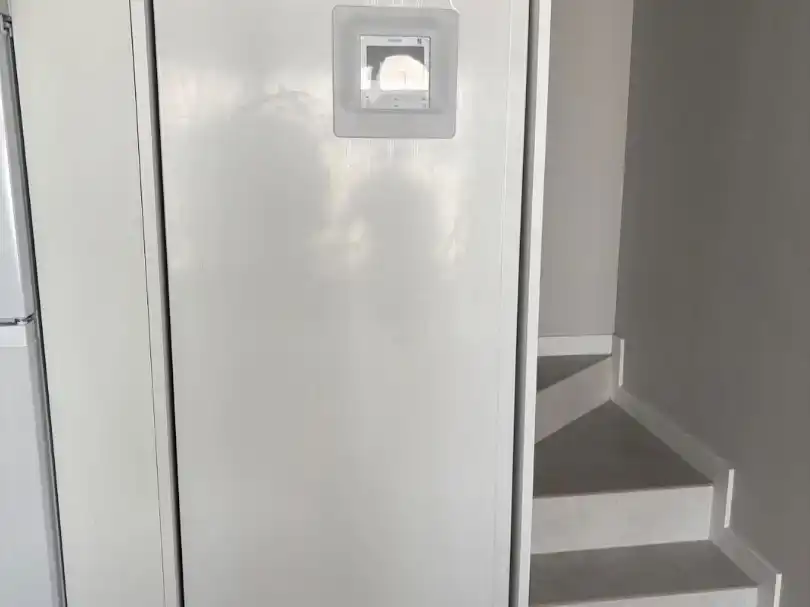 Wohnung zur Miete in  Granada Capital mit Schwimmbad und Balkon