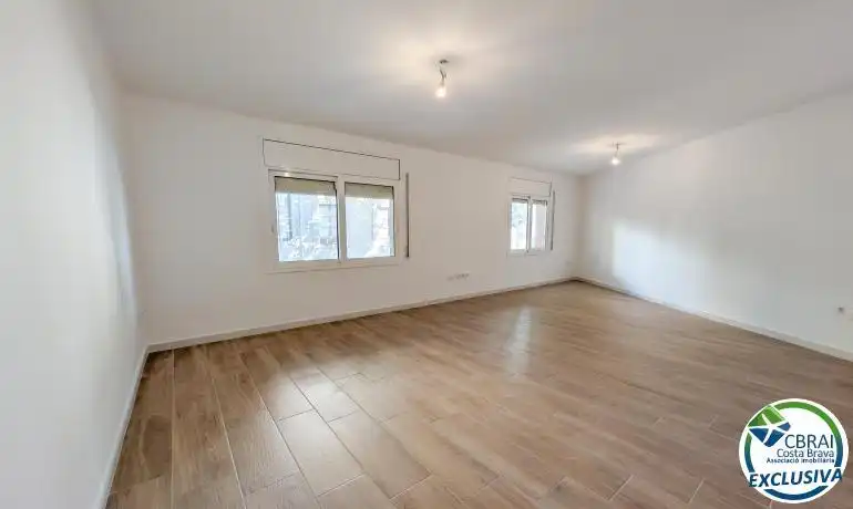 Living room of Flat for sale in Portbou  with Oven