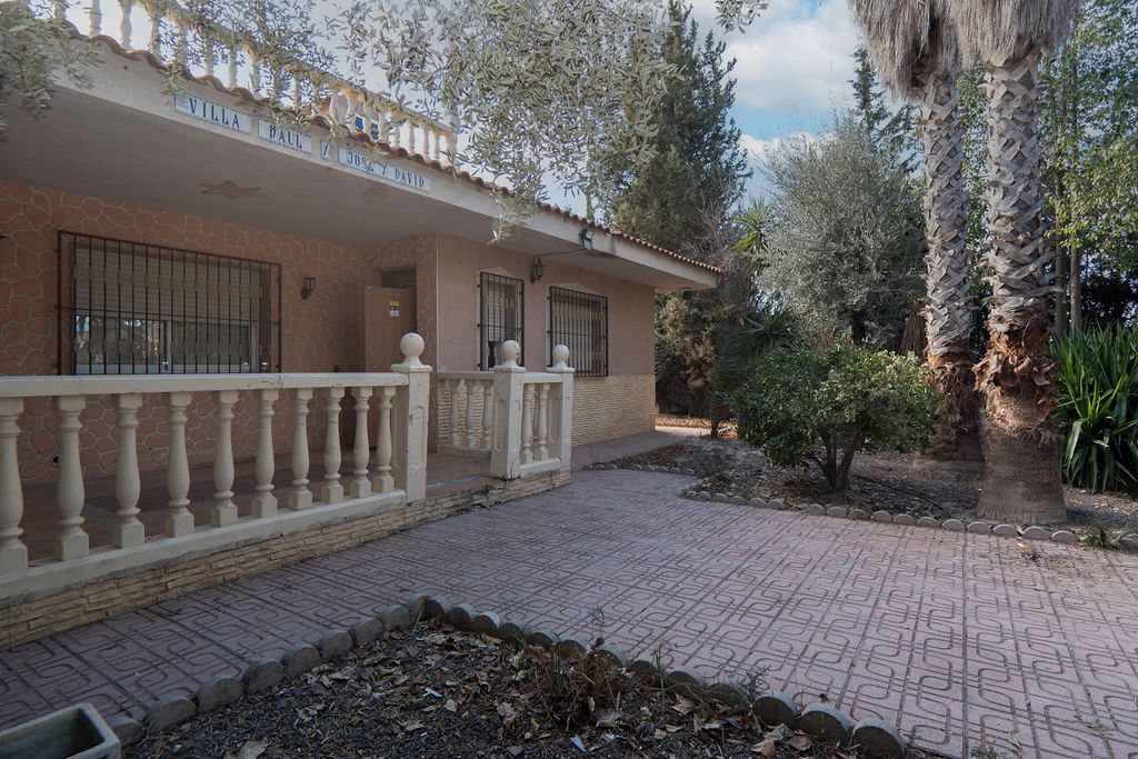 Vista exterior de Casa o xalet en venda en Las Torres de Cotillas amb Moblat