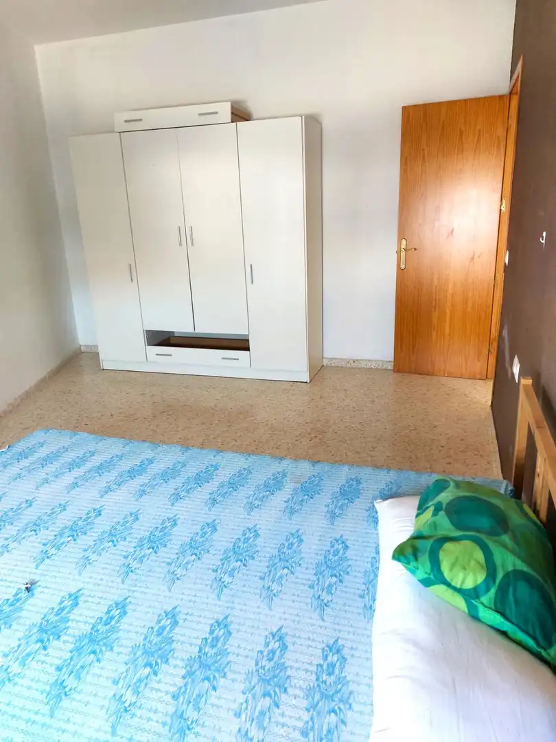 Habitación de Casa adosada en venta en Aznalcóllar con Aire acondicionado
