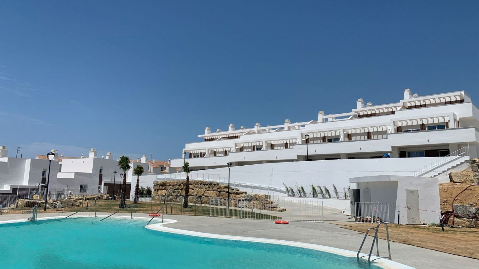 Exterior view of Single-family semi-detached for sale in Zahara de los Atunes  with Air Conditioner, Private garden and Terrace