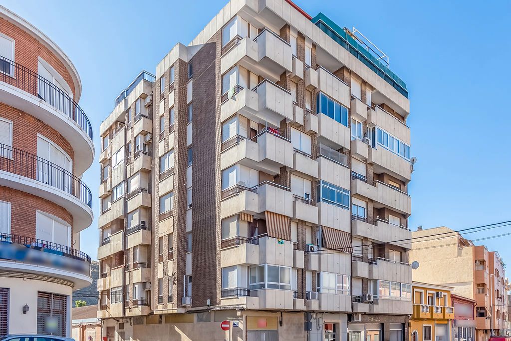Vista exterior de Apartament en venda en Hellín
