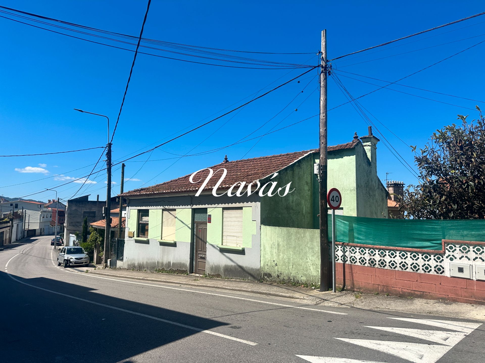 Vista exterior de Casa o xalet en venda en Vigo  amb Jardí privat i Alarma
