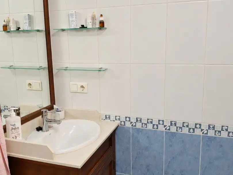 Bathroom of Flat for sale in  Valencia Capital  with Air Conditioner, Terrace and Balcony