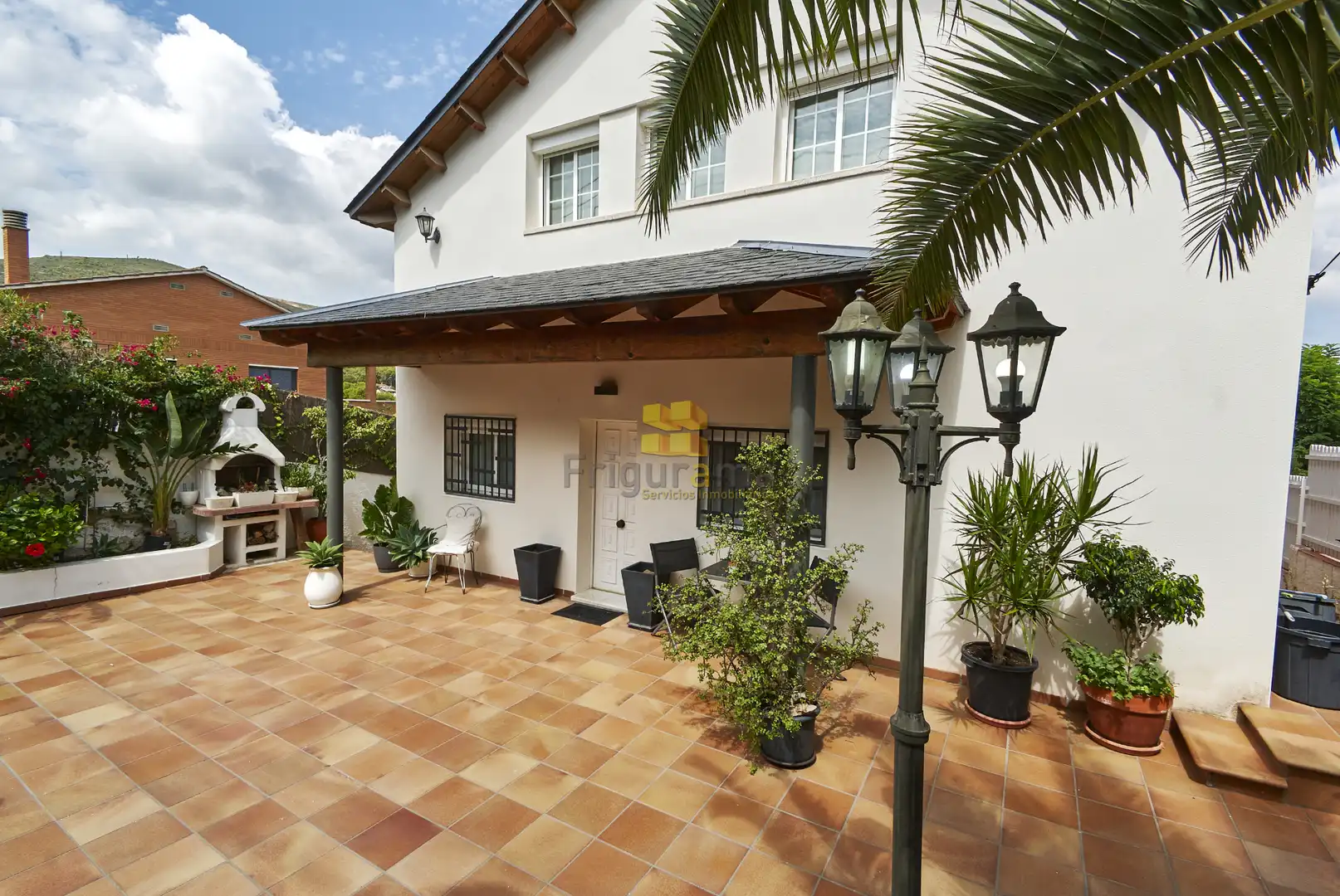 Vista exterior de Casa o xalet en venda en Castelldefels amb Aire condicionat, Calefacció i Jardí privat