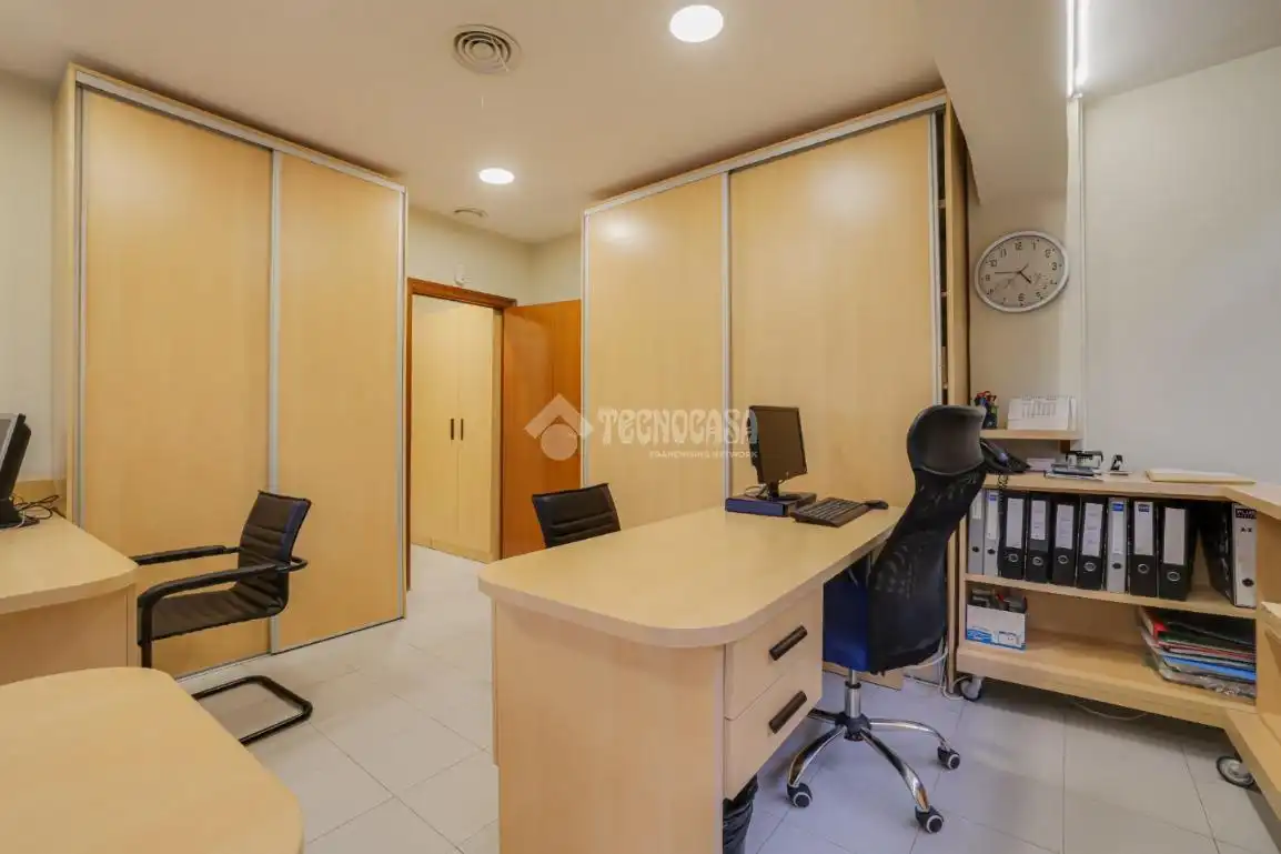 Oficina en venta en L'Hospitalet de Llobregat