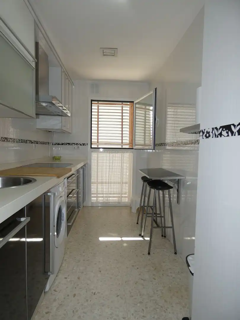 Cocina de Piso de alquiler en Huelva con Amueblado