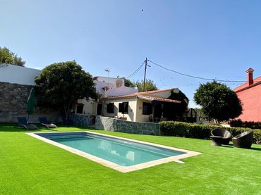 Xalet amb piscina en venda a Calle Principal 68