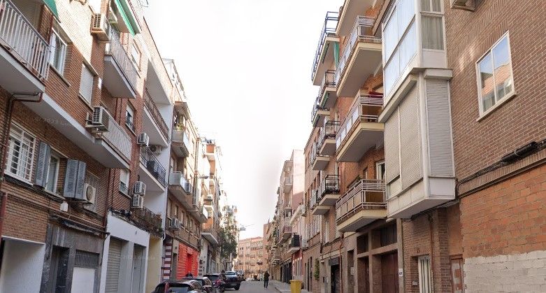Vista exterior de Planta baixa en venda en  Madrid Capital