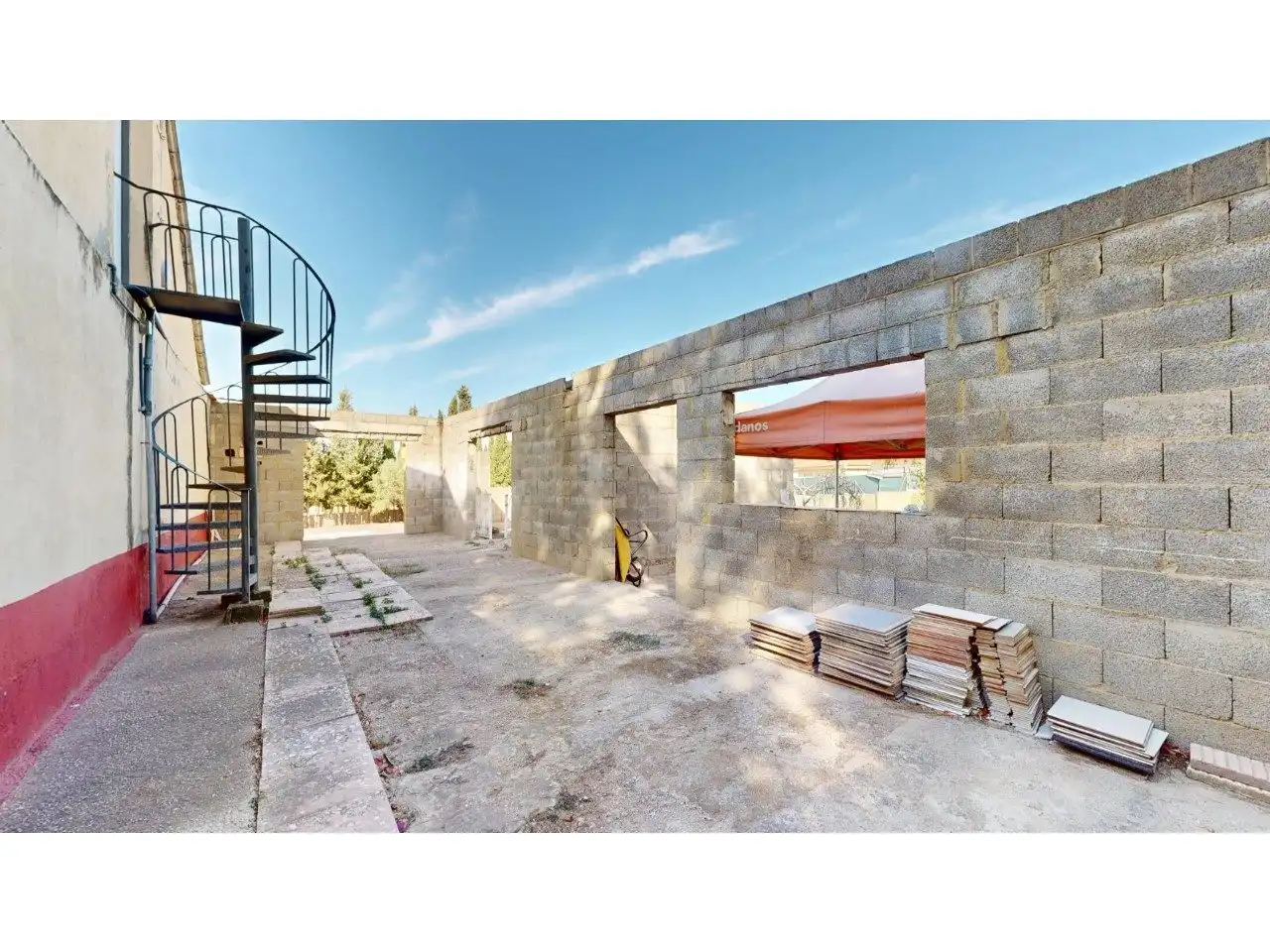 Casa o chalet en venta en Llíria con Jardín privado, Terraza y Piscina