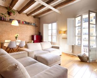 Living room of Flat for sale in Terrassa  with Air Conditioner, Heating and Parquet flooring