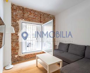 Bedroom of Flat for sale in  Madrid Capital